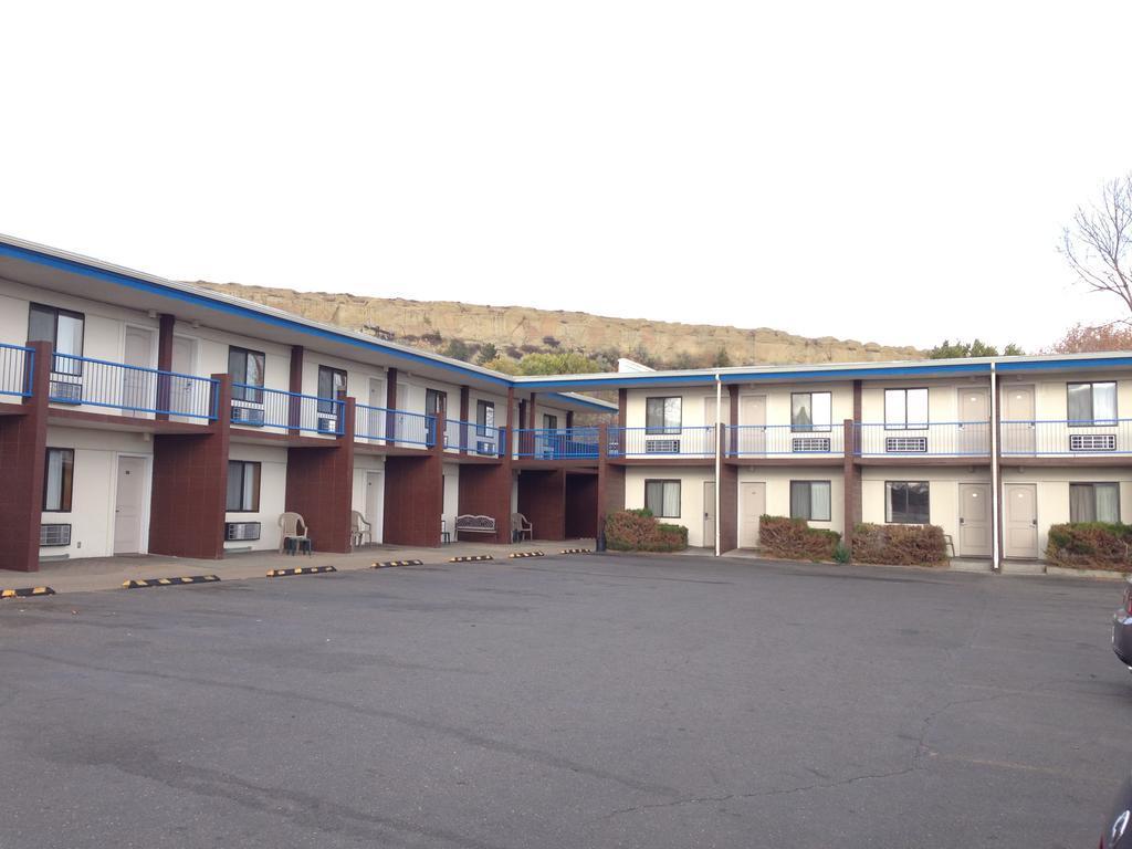 Rodeway Inn Billings Logan Intl Airport Near St Vincent Hospital Ngoại thất bức ảnh