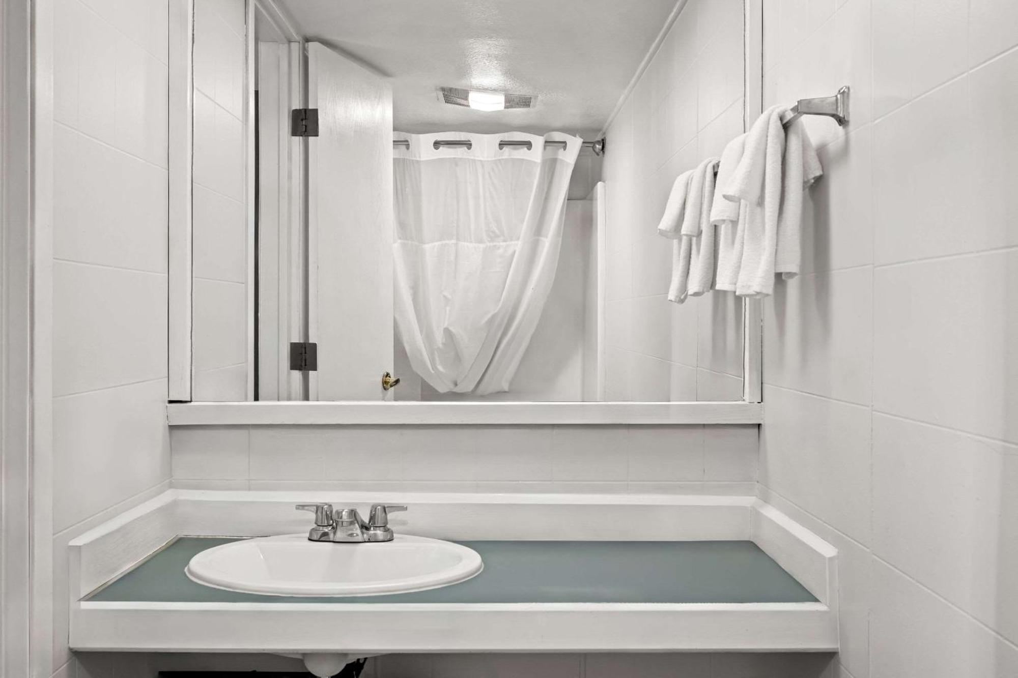 Rodeway Inn Billings Logan Intl Airport Near St Vincent Hospital Ngoại thất bức ảnh